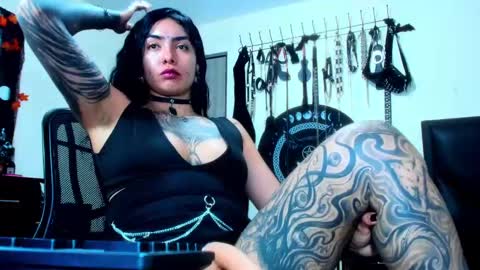 Kat online show from 20, 2, 2025