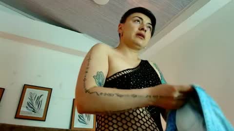 kat paradisse online show from 24, 5, 2026