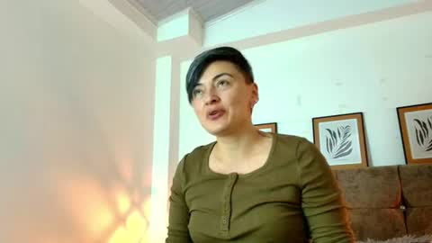 kat paradisse online show from 25, 7, 2026