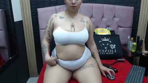 Snapshot of katalella_22 chatting on 20, 9, 2025 katalella_22 online show from 20, 9, 2025