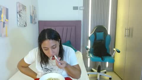 Snapshot of kataleya_monet chatting on 22, 12, 2024 kataleya monet online show from 22, 12, 2024