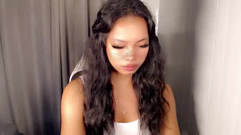 IVY JANE online show from 19, 4, 2026