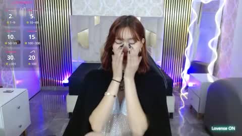 katana_tay online show from 14, 10, 2025