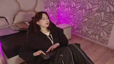 katana_tay online show from 15, 12, 2025