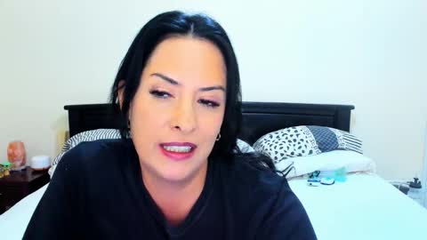 Snapshot of katarina_synnn chatting on 18, 9, 2025 kata online show from 18, 9, 2025