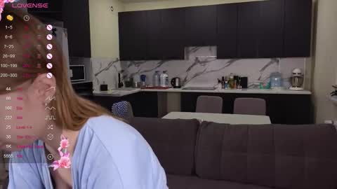 kate_krayy online show from 20, 10, 2025