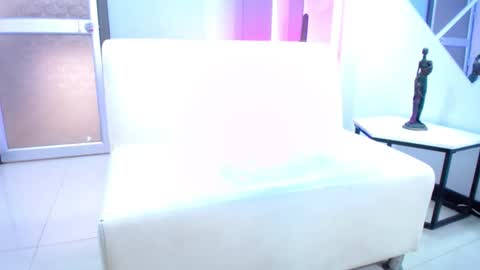 Kate  online show from 4, 3, 2025