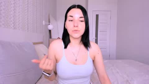 Snapshot of kate_ree_ chatting on 4, 7, 2026 KATE online show from 4, 7, 2026