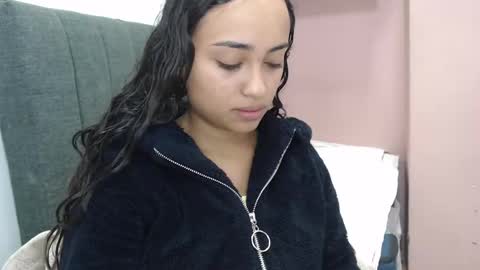 Snapshot of kate_stam chatting on 22, 2, 2025 Kari online show from 22, 2, 2025
