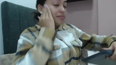 Snapshot of kate_stam chatting on 7, 3, 2025 Kari online show from 7, 3, 2025