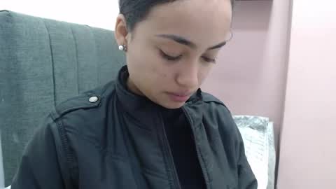 Snapshot of kate_stam chatting on 18, 9, 2025 Kari online show from 18, 9, 2025