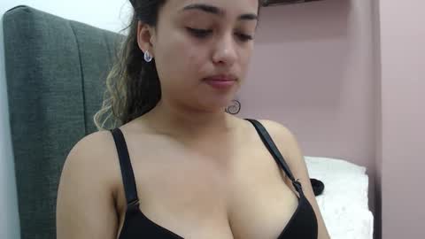 Kari online show from 3, 3, 2026