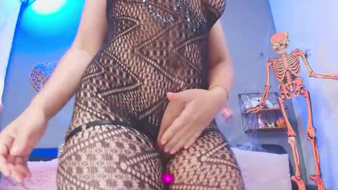 Snapshot of kateadamss1 chatting on 11, 10, 2025 KateAdams online show from 11, 10, 2025