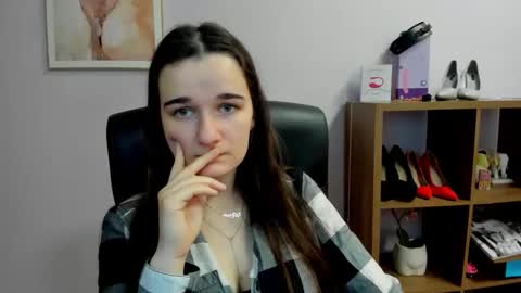 Kate  online show from 28, 3, 2026