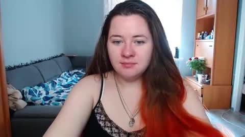 Snapshot of kateefox_ chatting on 7, 3, 2026 KateeFox online show from 7, 3, 2026