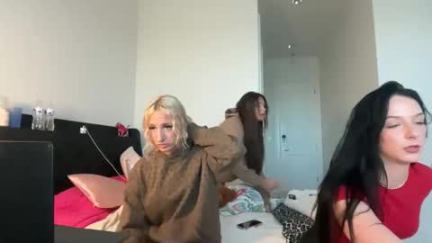 Snapshot of kateharperr chatting on 19, 11, 2025 kateharperr online show from 19, 11, 2025