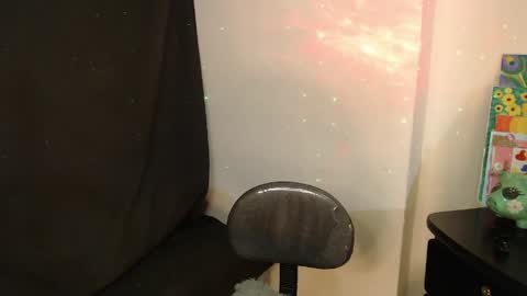 kate keith but here i prefer My Goddess independient model online show from 8, 4, 2026