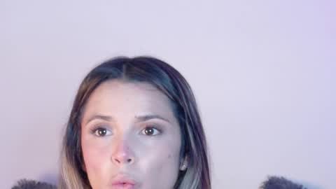 Snapshot of katejolie chatting on 22, 5, 2026 Help me with rate thanks online show from 22, 5, 2026