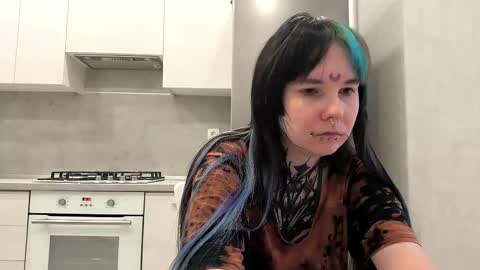 Snapshot of katelynnjenness chatting on 11, 1, 2026 Milana online show from 11, 1, 2026