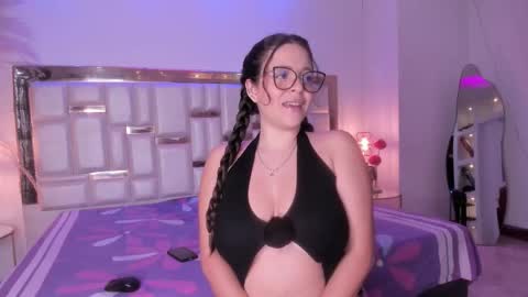 KateMoorex online show from 12, 1, 2026