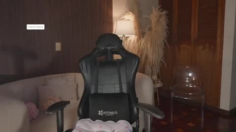  Kate Owens  online show from 6, 4, 2026