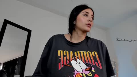 love meeee online show from 28, 1, 2025