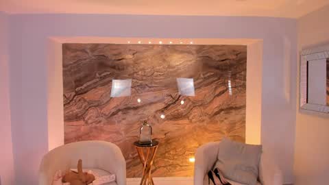 K A T E  online show from 6, 2, 2025