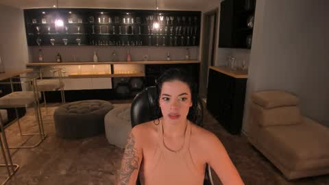 K A T E  online show from 6, 1, 2026