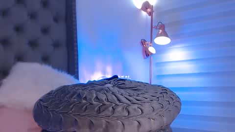 Snapshot of kathalove_1 chatting on 14, 2, 2025 Klove online show from 14, 2, 2025