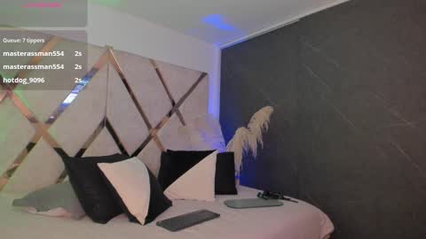 KATHERIN MONS online show from 5, 2, 2026