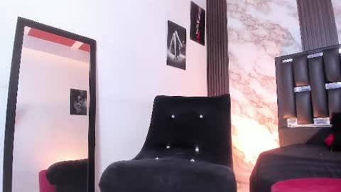 Snapshot of katherina_diaz chatting on 2, 7, 2026 Katherina online show from 2, 7, 2026