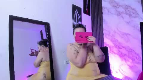 Snapshot of katherina_diaz chatting on 23, 7, 2026 Katherina online show from 23, 7, 2026