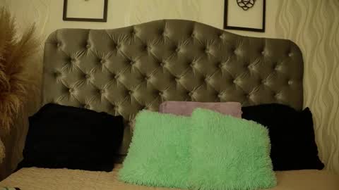 kathh_latorre online show from 18, 3, 2026