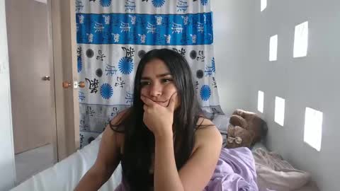 Snapshot of kathiie_ chatting on 29, 1, 2025 K A T H I E online show from 29, 1, 2025