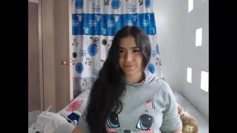 Snapshot of kathiie_ chatting on 25, 2, 2025 K A T H I E online show from 25, 2, 2025