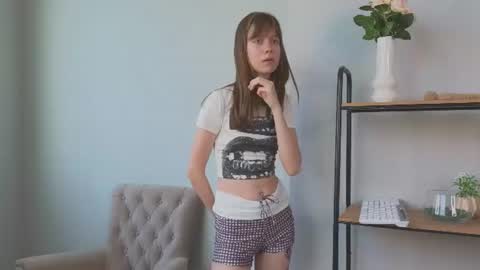 Snapshot of kathleen_banks chatting on 26, 6, 2026 Ami online show from 26, 6, 2026