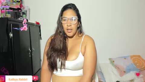 Snapshot of kathya_rabbit chatting on 8, 3, 2026 Kathye online show from 8, 3, 2026