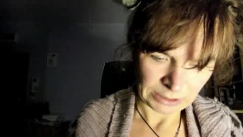 Snapshot of kathysky40 chatting on 18, 11, 2025 KATHY online show from 18, 11, 2025