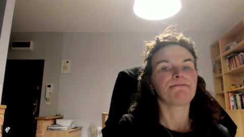 Snapshot of kathysky40 chatting on 5, 12, 2025 KATHY online show from 5, 12, 2025