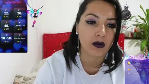 Snapshot of katia_collins chatting on 19, 2, 2025 Katia collins online show from 19, 2, 2025