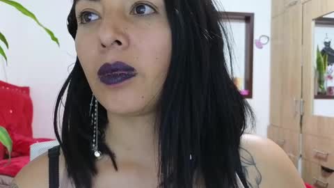 Snapshot of katia_collins chatting on 12, 3, 2025 Katia collins online show from 12, 3, 2025