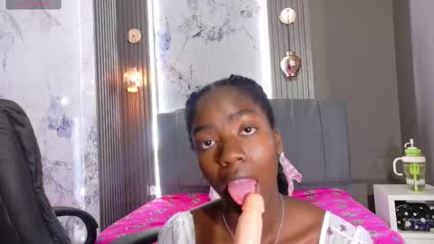 Snapshot of katia_green chatting on 1, 3, 2026 Katia online show from 1, 3, 2026