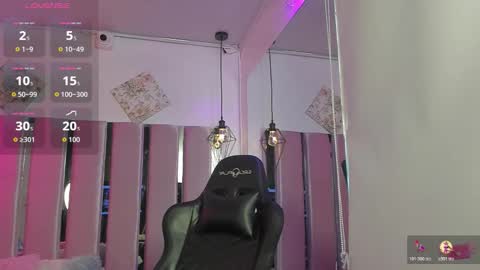 Snapshot of katia_ws chatting on 20, 10, 2025 KATIA online show from 20, 10, 2025