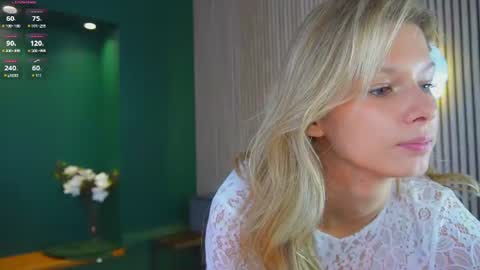 Snapshot of katie_dierse chatting on 10, 7, 2026 Katie online show from 10, 7, 2026