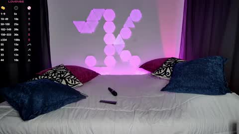 Snapshot of katie_kross_ chatting on 22, 5, 2026 Katie Kross online show from 22, 5, 2026