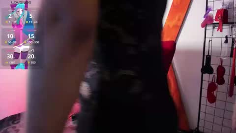 katie  slave online show from 16, 1, 2026