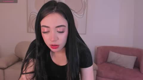 katieangel1 online show from 2, 11, 2025