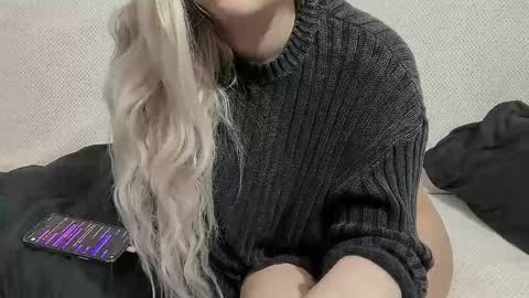 Snapshot of katiebabys chatting on 22, 5, 2026 Katie online show from 22, 5, 2026