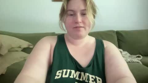 Snapshot of katiecopper27 chatting on 25, 5, 2026 katiecopper27 online show from 25, 5, 2026