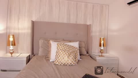 Katie online show from 4, 2, 2025